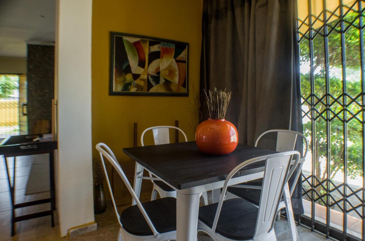 Seroloana Guest House 루스텐버그 외부 사진