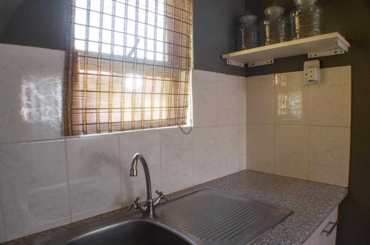 Seroloana Guest House 루스텐버그 외부 사진